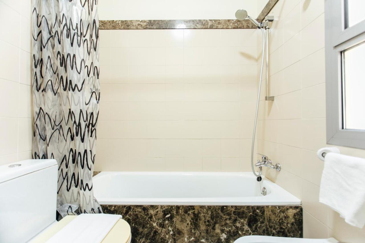Appartement Plaza Del Buen Suceso à Séville Extérieur photo